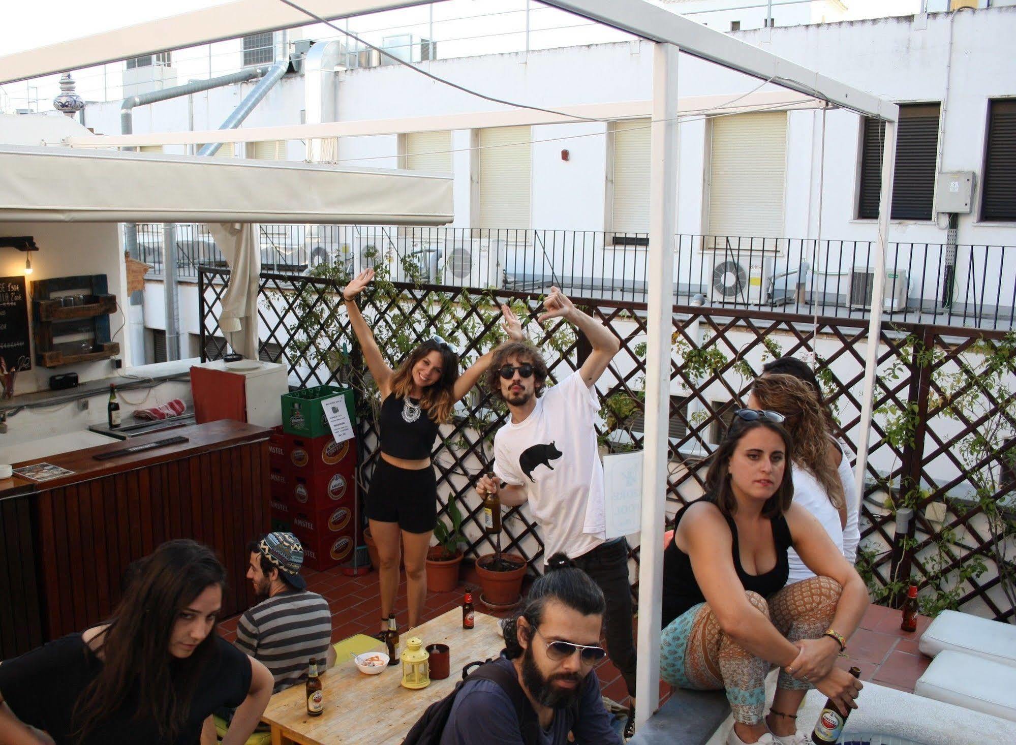 Oasis Backpackers' Hostel Sevilla & Coworking Dış mekan fotoğraf
